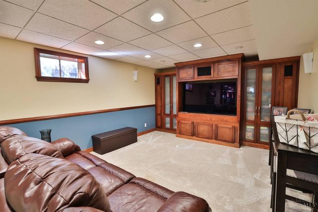 542 Aston View Lane, Cleves, OH 45002