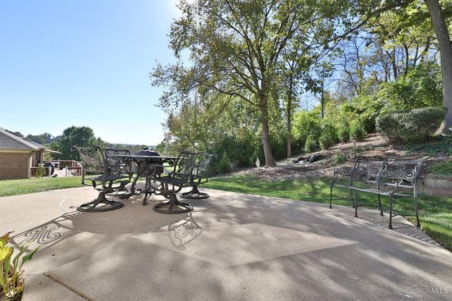 542 Aston View Lane, Cleves, OH 45002