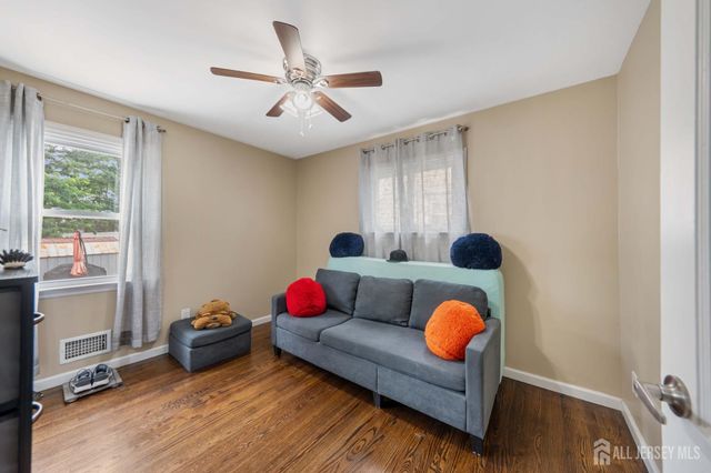 225 Linden Avenue, Rahway, NJ 07065