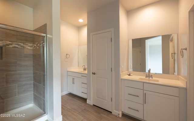 13755 E Silver Pine Trail, Vail, AZ 85641