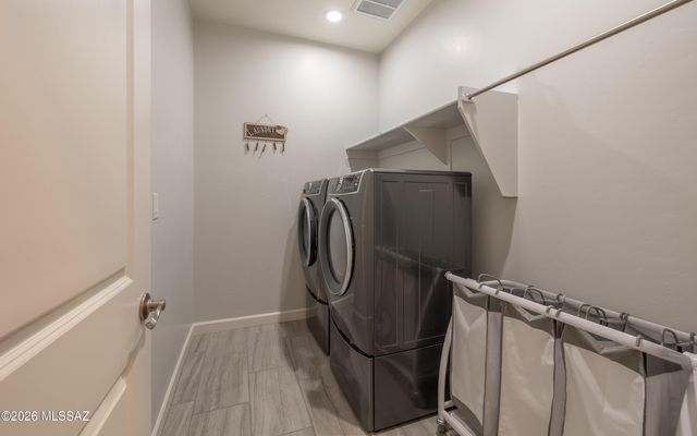 13755 E Silver Pine Trail, Vail, AZ 85641