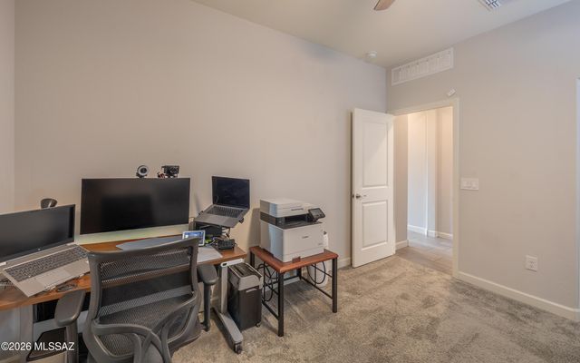 13755 E Silver Pine Trail, Vail, AZ 85641