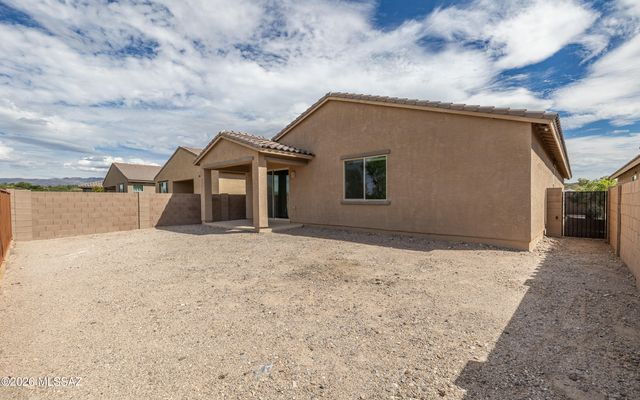 13755 E Silver Pine Trail, Vail, AZ 85641
