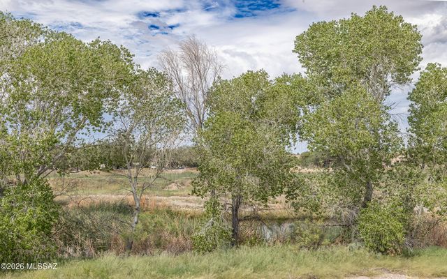 13755 E Silver Pine Trail, Vail, AZ 85641