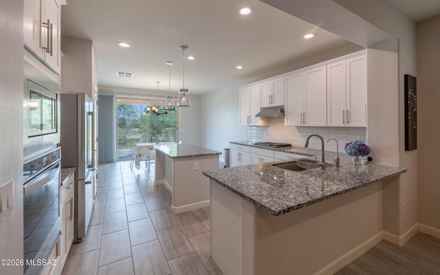 13755 E Silver Pine Trail, Vail, AZ 85641