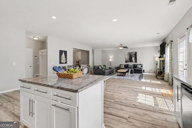 166 Briandwood Drive, Newnan, GA 30265