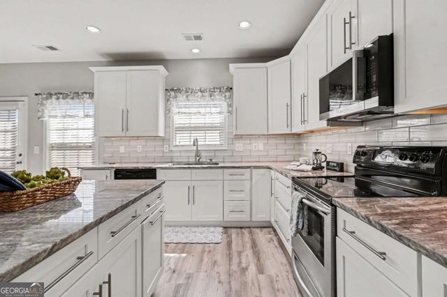166 Briandwood Drive, Newnan, GA 30265