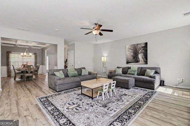 166 Briandwood Drive, Newnan, GA 30265