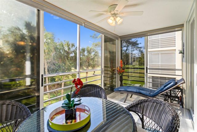 821 Cypress Boulevard 304, Pompano Beach, FL 33069