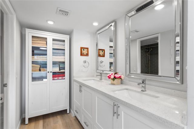 821 Cypress Boulevard 304, Pompano Beach, FL 33069