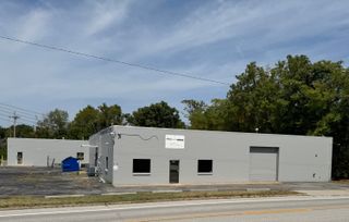 1601 East Trafficway Street, Springfield, MO 65802