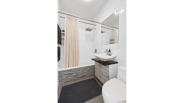 296 THROOP Avenue, New York City, NY 11206