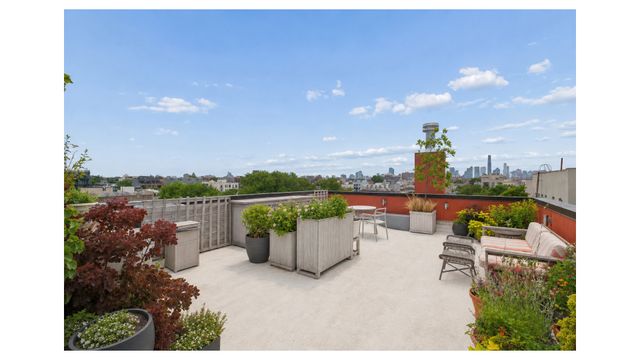 296 THROOP Avenue, New York City, NY 11206
