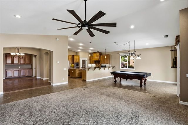 22733 Inspiration, Canyon Lake, CA 92587