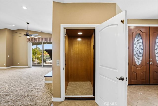 22733 Inspiration, Canyon Lake, CA 92587