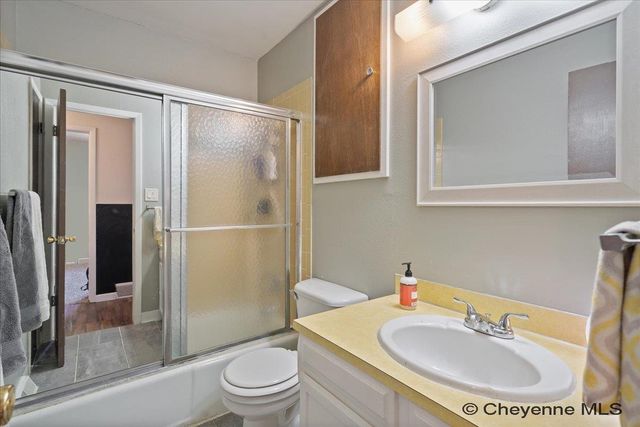 1205 E CARLSON ST, Cheyenne, WY 82009