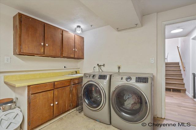 1205 E CARLSON ST, Cheyenne, WY 82009