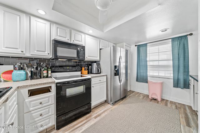 560 S Brevard Avenue 632, Cocoa Beach, FL 32931