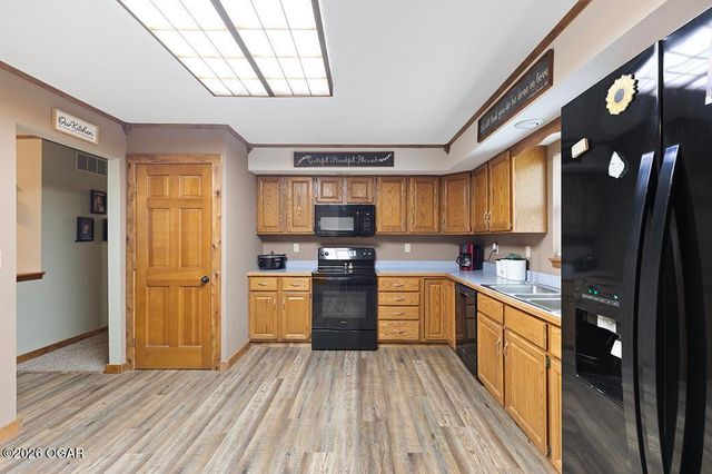 14874 Redbird Road, Nevada, MO 64772