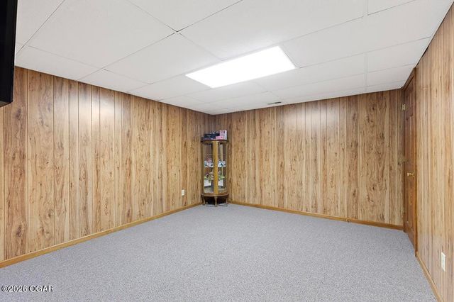 14874 Redbird Road, Nevada, MO 64772