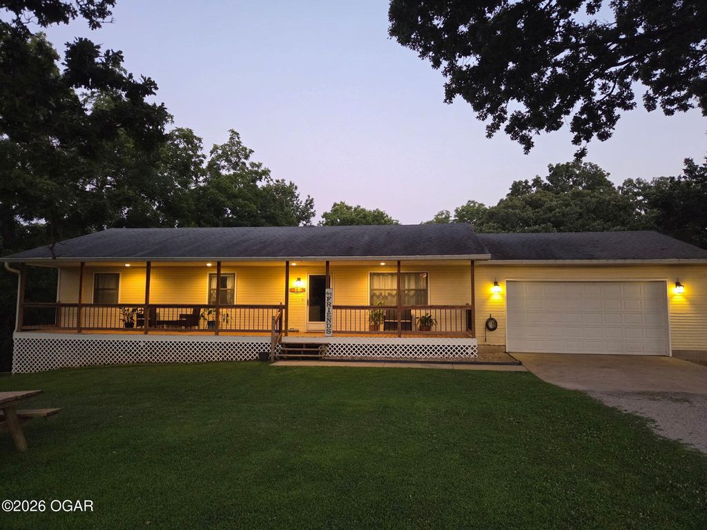 14874 Redbird Road, Nevada, MO 64772