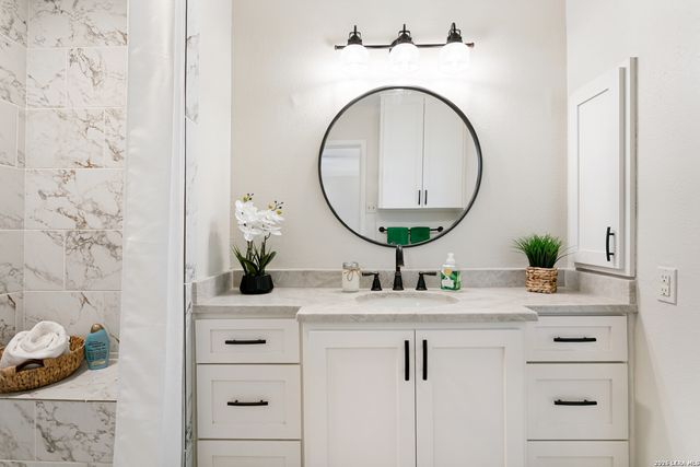 10422 SEVERN RD, San Antonio, TX 78217