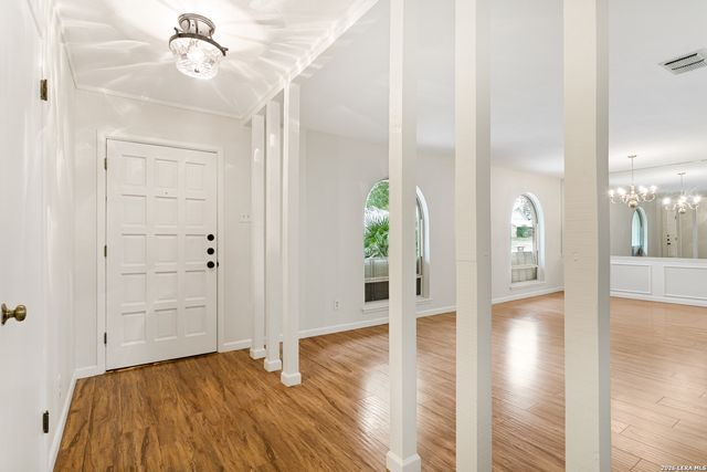 10422 SEVERN RD, San Antonio, TX 78217