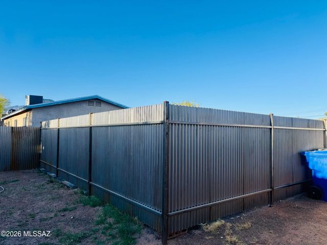 4135 E Bellevue Street, Tucson, AZ 85712