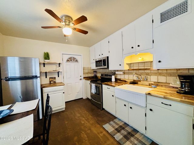 4135 E Bellevue Street, Tucson, AZ 85712
