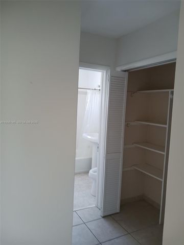 2700 NE 135th Street 30, North Miami, FL 33181