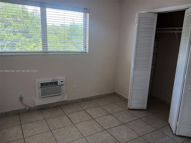 2700 NE 135th Street 30, North Miami, FL 33181