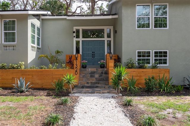 1320 CORAL WAY S, St Petersburg, FL 33705