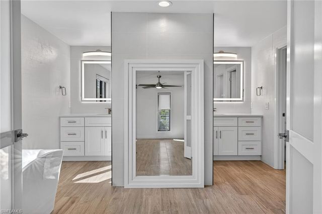 1211 Periwinkle WAY, Sanibel, FL 33957