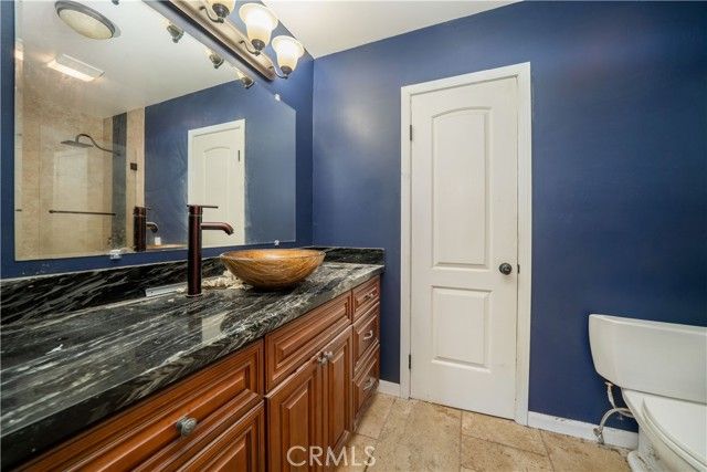 14947 Dickens Street 3, Sherman Oaks, CA 91403