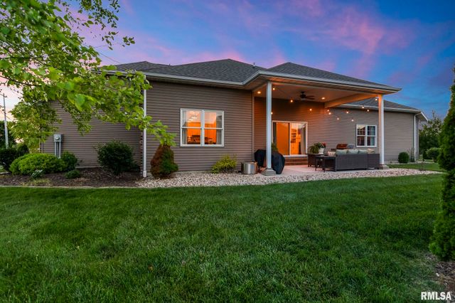 904 Nine Rock Drive, Sherman, IL 62684