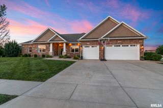 904 Nine Rock Drive, Sherman, IL 62684