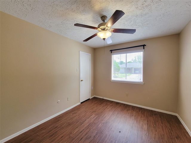 3415 Wingdale Court, Houston, TX 77082