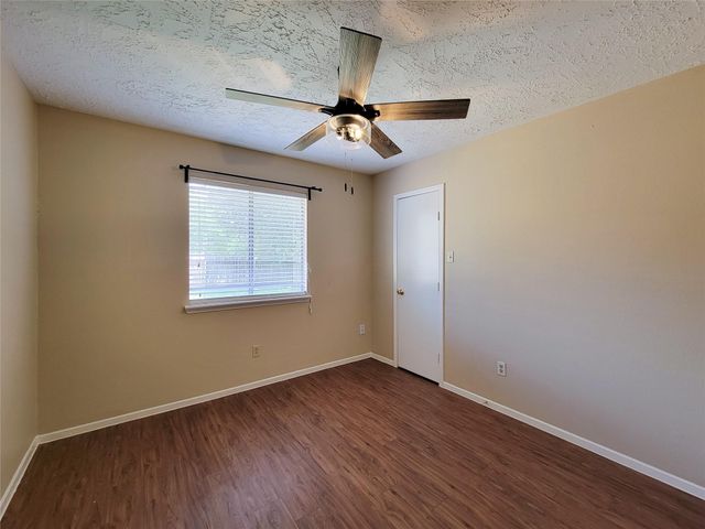 3415 Wingdale Court, Houston, TX 77082