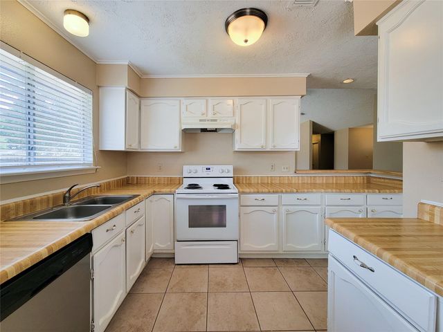 3415 Wingdale Court, Houston, TX 77082