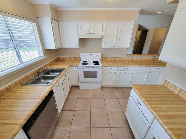 3415 Wingdale Court, Houston, TX 77082