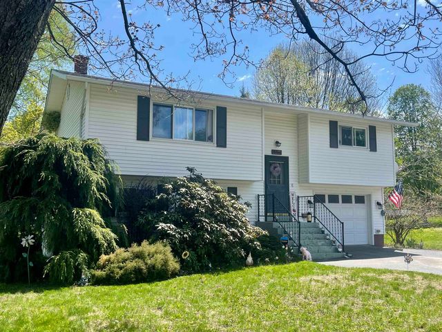 315 Jackson Street, Newport City, VT 05855