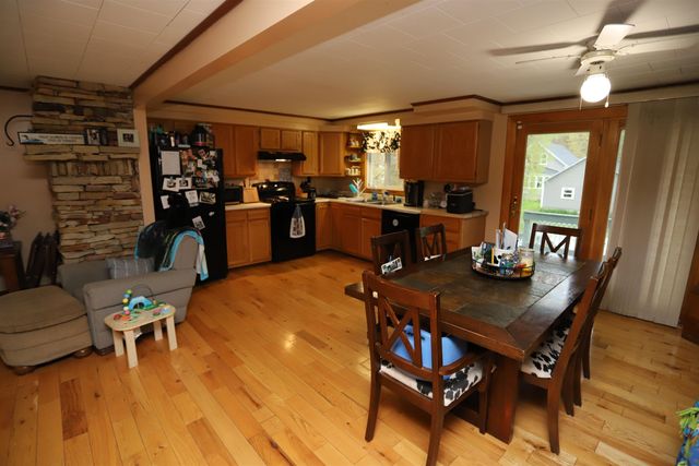 315 Jackson Street, Newport City, VT 05855
