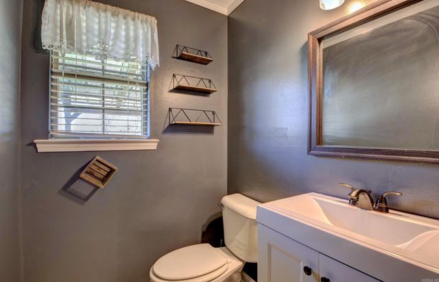 3712 Hazelwood Drive, Benton, AR 72015