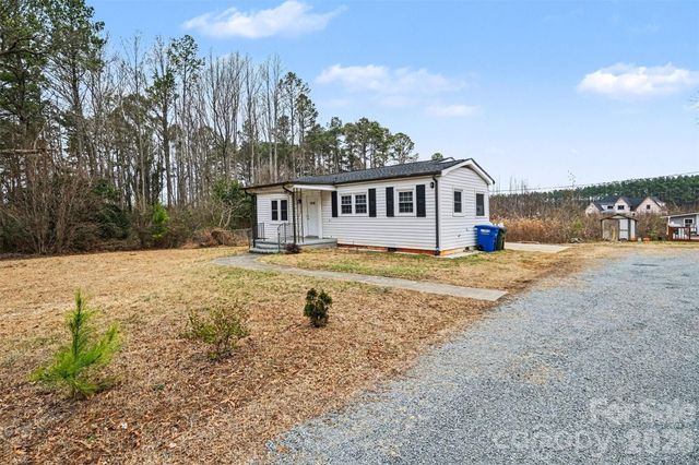 11733 Idlewild Road, Matthews, NC 28105