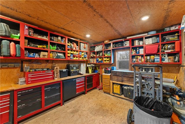 15722 Little Beaver Lane, Rogers, AR 72756