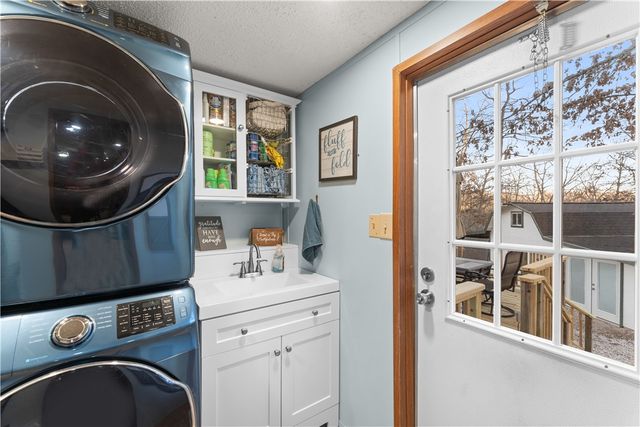 15722 Little Beaver Lane, Rogers, AR 72756