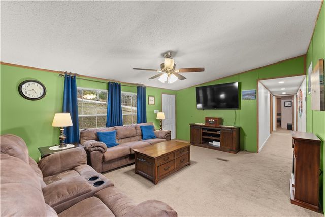 15722 Little Beaver Lane, Rogers, AR 72756