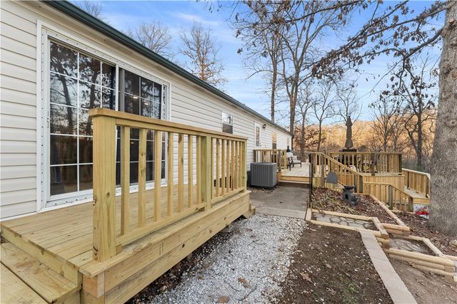 15722 Little Beaver Lane, Rogers, AR 72756