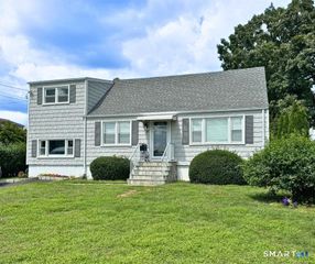 9 Frost Street, Norwalk, CT 06850