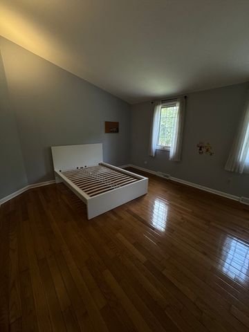 283 East Main 34, Norton, MA 02766